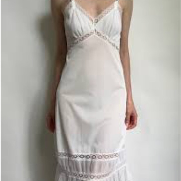 VTG 90's SEARS Women's White Laced Anti-Cling Antron Ill Nylon Full Slip size 8 - Picture 9 of 11